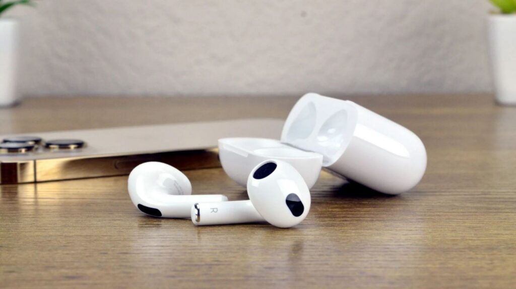 AirPods 3
